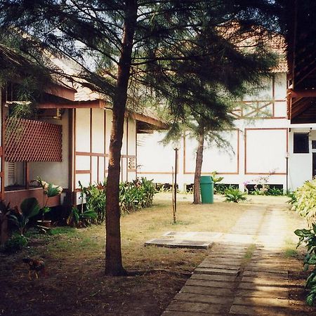 Duta Sands Beach Resort Kuantan Kültér fotó